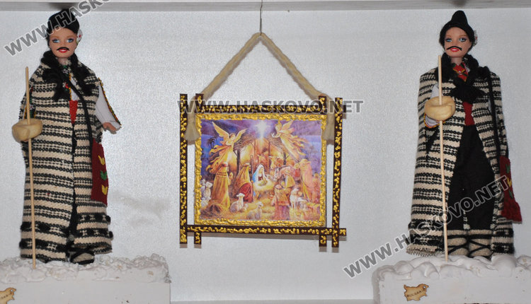 Украса за елхата и мед за душата - първи на Коледния базар