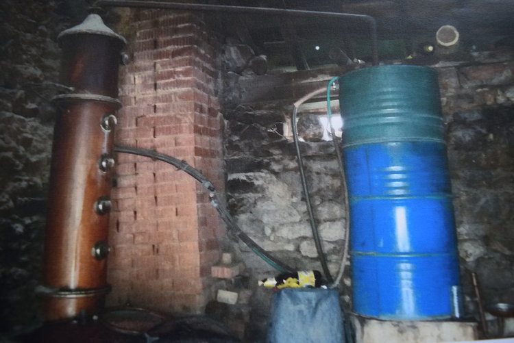 Нелегален казан за ракия