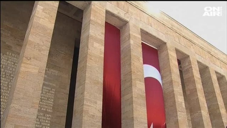 Турция променя конституцията си, разширява президентските правомощия