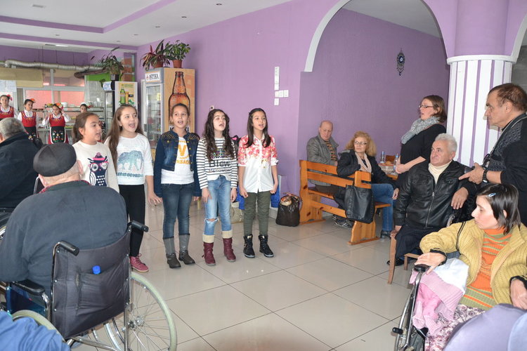 Общината в Момчилград организира тържество за хора с увреждания