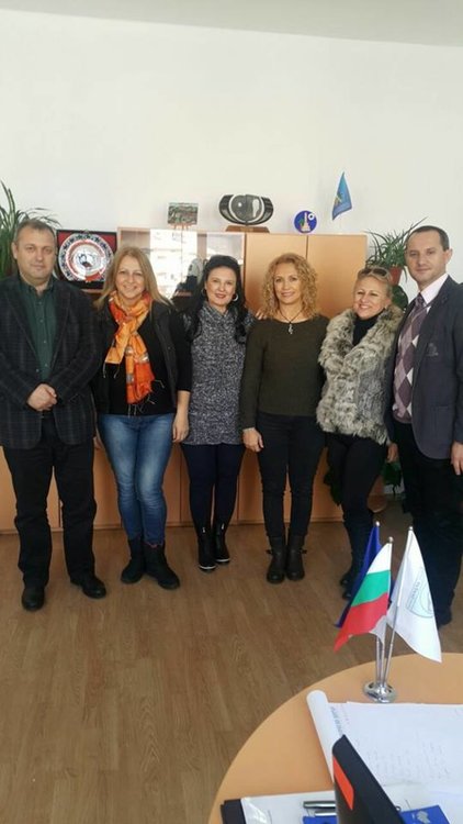 Дами от Картал посетиха родното място на Сабахаттин Али