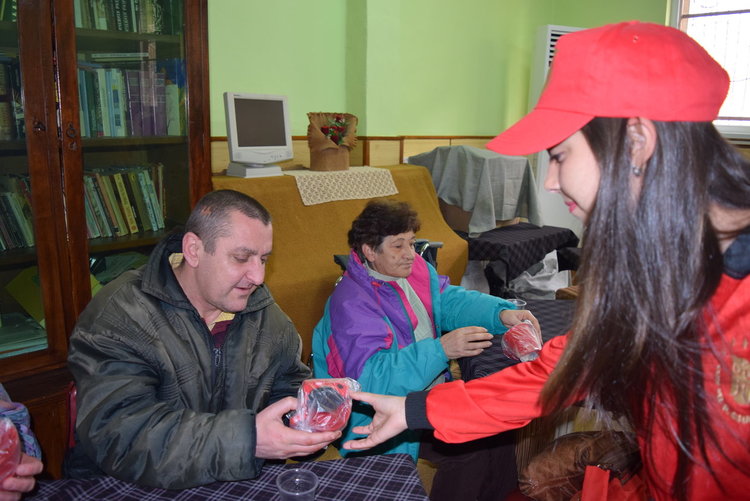 1500 хора с увреждания отбелязват днес своят празник в Кърджалийско