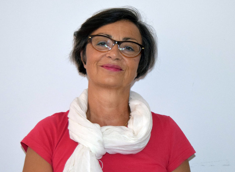 Жана Чакърова