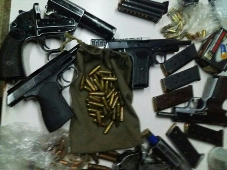 Спец ченгета от Хасково ловят престъпна група, занимавала се с боеприпаси