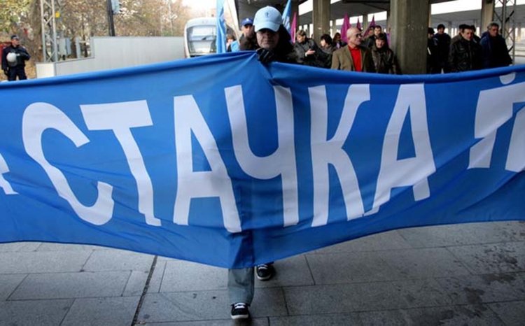 Учители от Джебел излизат на стачка. Кметът: парите за заплати са изчерпани