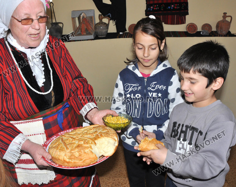 Прогониха шарката в „Болярово” със сладки питки на Варвара