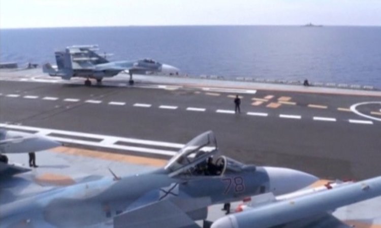 Руски изтребител се разби, не успя да кацне на "Адм. Кузнецов"