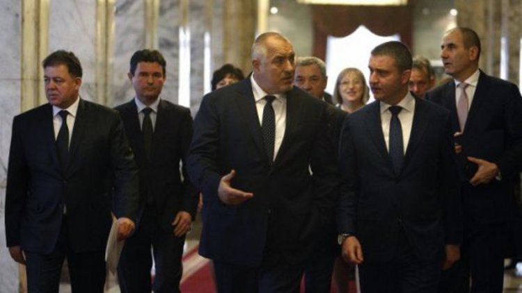 ГЕРБ може да подкрепи кабинет на РБ, но след връчен мандат