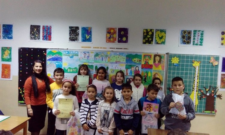 Наградиха победителите в литературния конкурс „Моите любими хора” в Ардино