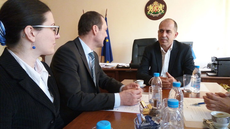 Илия Илиев обсъди с шефове на ЕВН промените на енергийния пазар