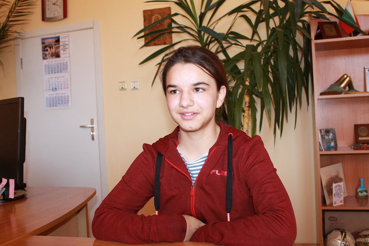  Паулина Георгиева е възпитаничка на ОУ "П.Славейков"