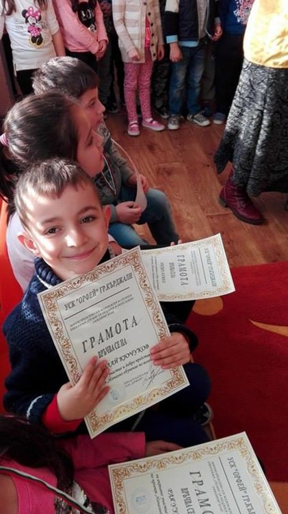 Медали и грамоти за най-мъничките волейболисти на Кърджали