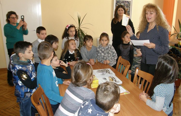 18 славейковци - с награди от състезанието "Таралеж- общество"