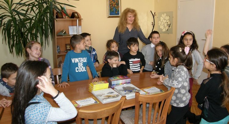 18 славейковци - с награди от състезанието "Таралеж- общество"