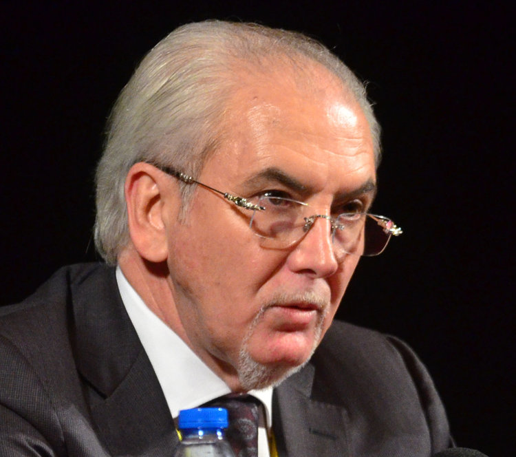 Лютви Местан