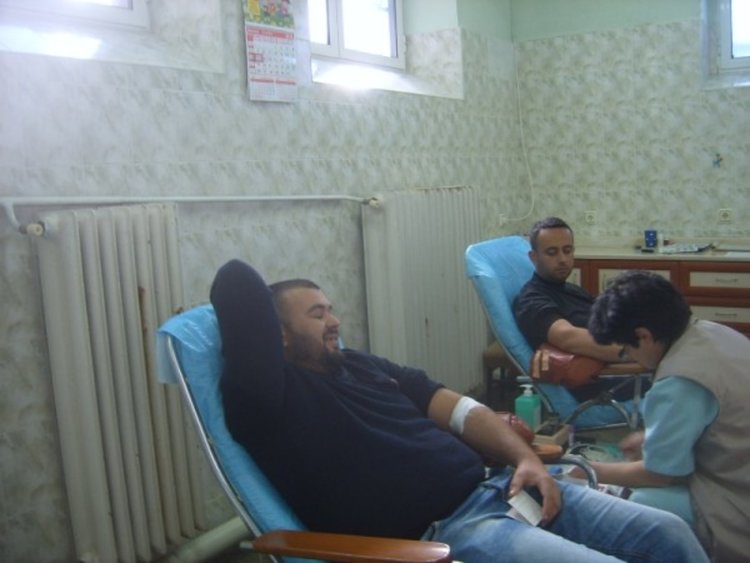 Младежко ДПС-Кърджали организира акция по кръводаряване за пострадалите при инцидента в Хитрино 