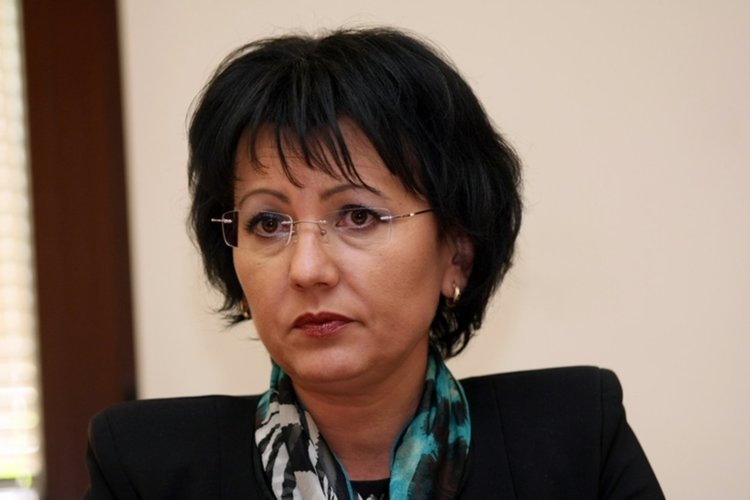 Арнаудова: Продължава разследването на инцидента в Хитрино  