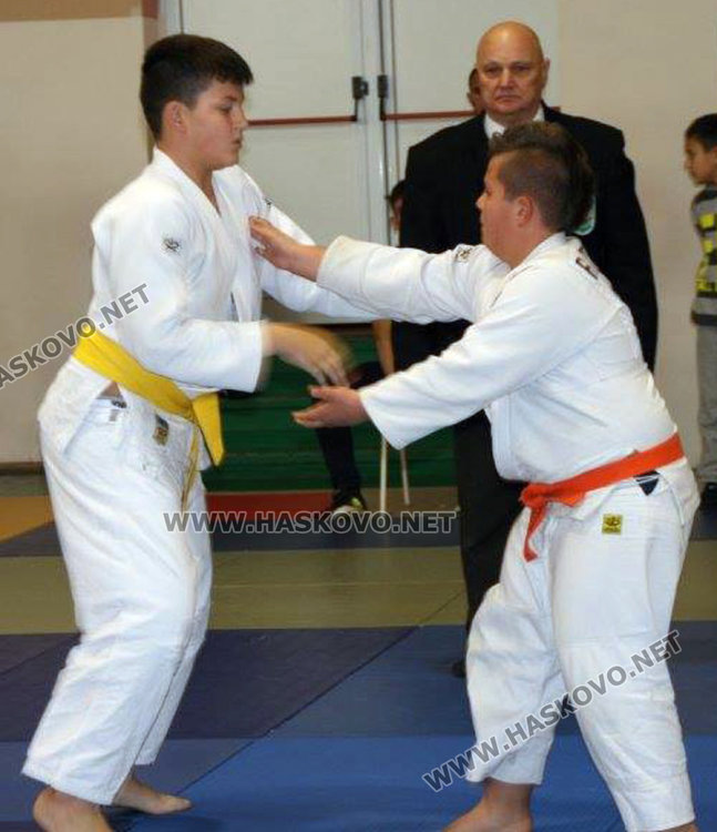 Хасковските джудисти станаха отборни шампиони на Коледен турнир