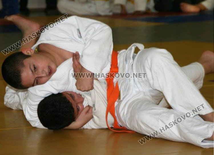 Хасковските джудисти станаха отборни шампиони на Коледен турнир