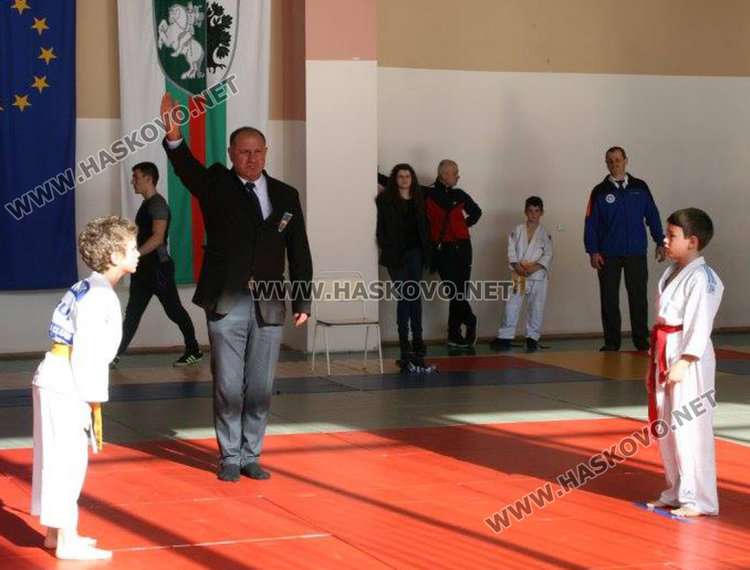 Хасковските джудисти станаха отборни шампиони на Коледен турнир