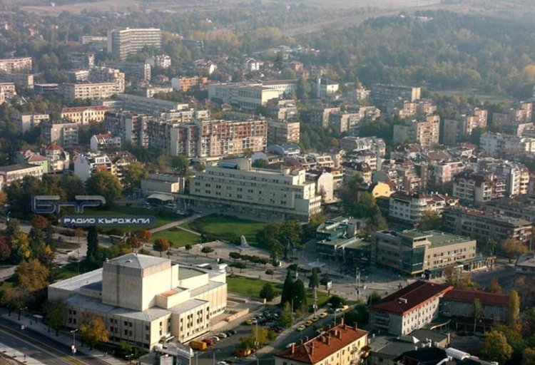 Засилен интерес към учителската професия отчитат във Филиал "Любен Каравелов"