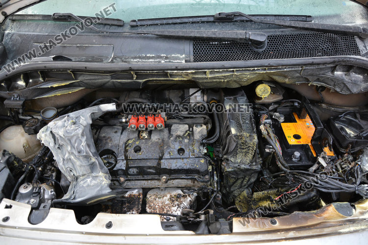 Секунди спасиха хасковлия от огнен ад в кола с газова бутилка