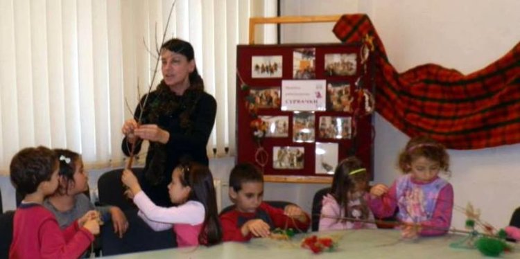 Работилница за изработване на истински родопски сурвачки отвори днес врати в РИМ Смолян