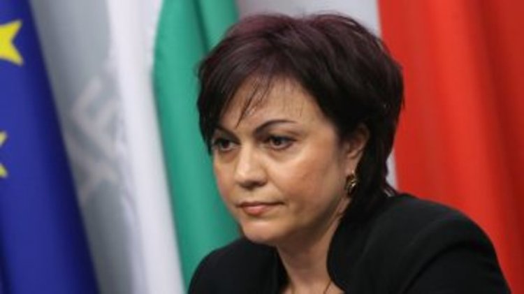 Нинова: Приетият мандат от РБ е загуба на време