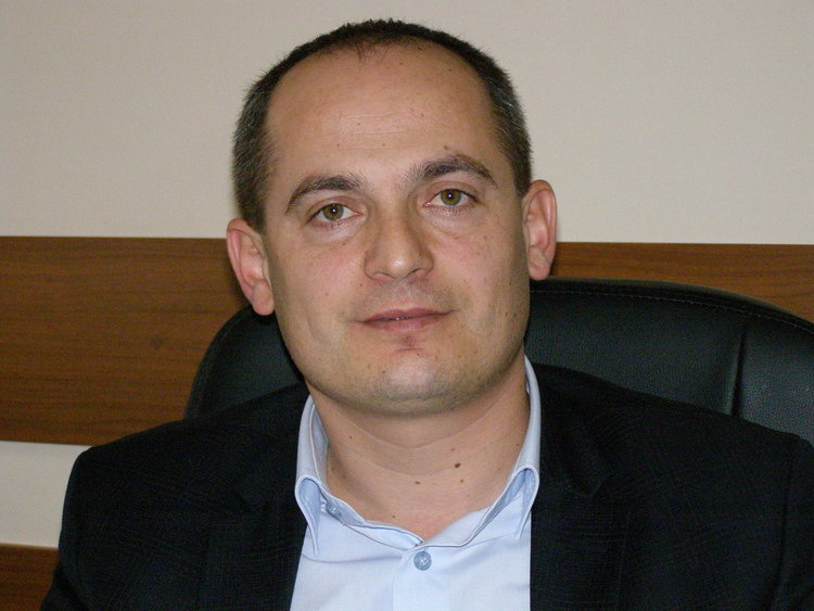 Мухаррем Мухаррем