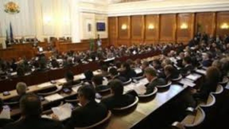 Депутатите излизат във ваканция до 6 януари