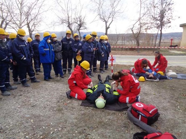 В Бентонит избухна пожар, евакуираха работниците 