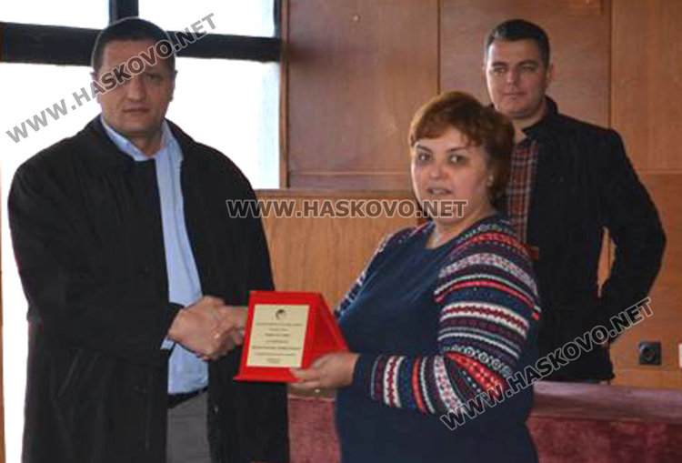 сн: Демократичен съюз на жените -Харманли