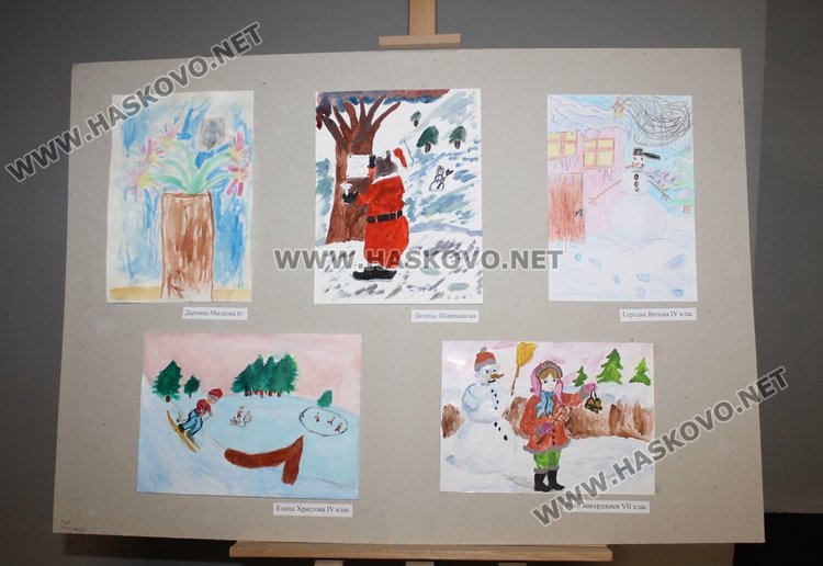 Талантите на Димитровград се изявиха в Коледен концерт