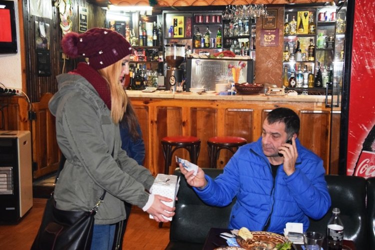 Ученици от Ардино събират средства на пострадалите в  Хитрино