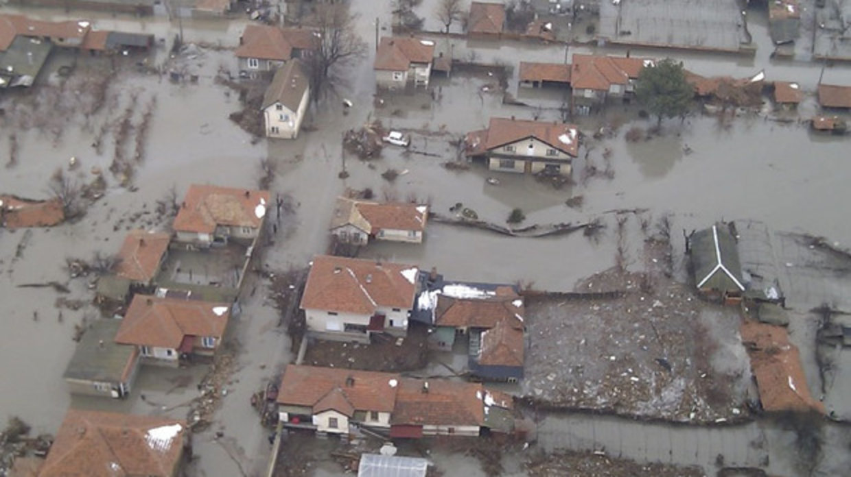 Резултат с изображение за „наводнено Харманлийското село Бисер“