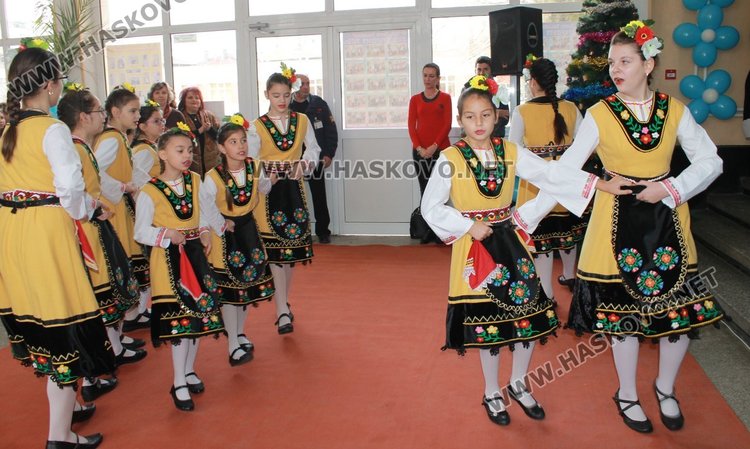 Дигитална класна стая отваря врати в ОУ "П.Славейков"