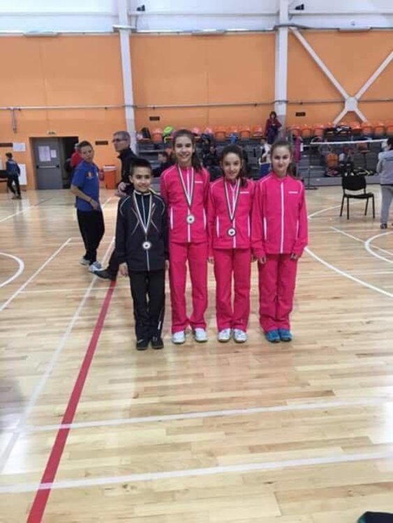 Цвети Попиванова с  голям успех в бадминтона