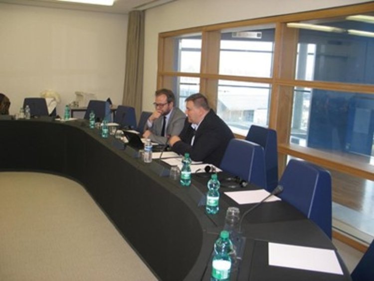 Увеличиха със 700 милиона лева парите за сигурност и миграция  