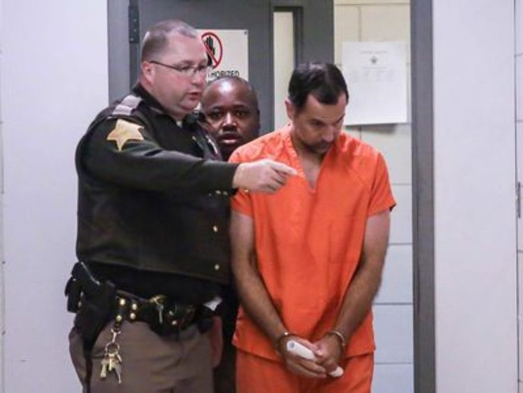 Разврат, порнография и педофилия в американската гимнастика