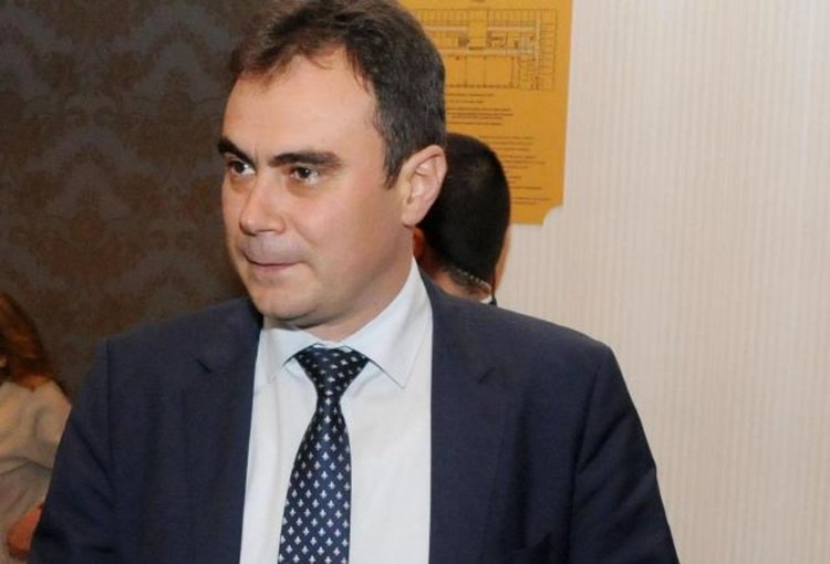 БСП: ГЕРБ са алчни и ги е страх от кабинет на Радев