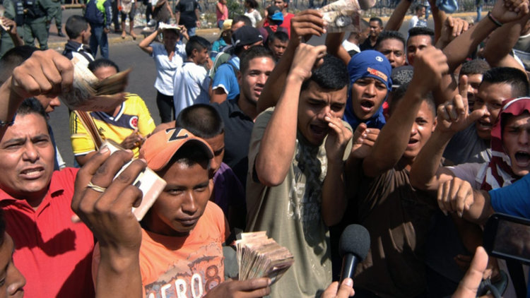 Протести във Венецуела, над 300 души са арестувани