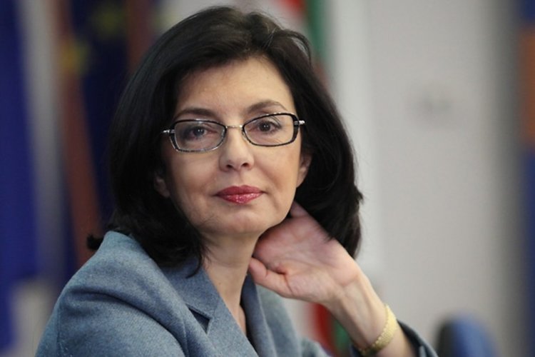 Меглена Кунева сезира прокуратурата за неверни твърдения