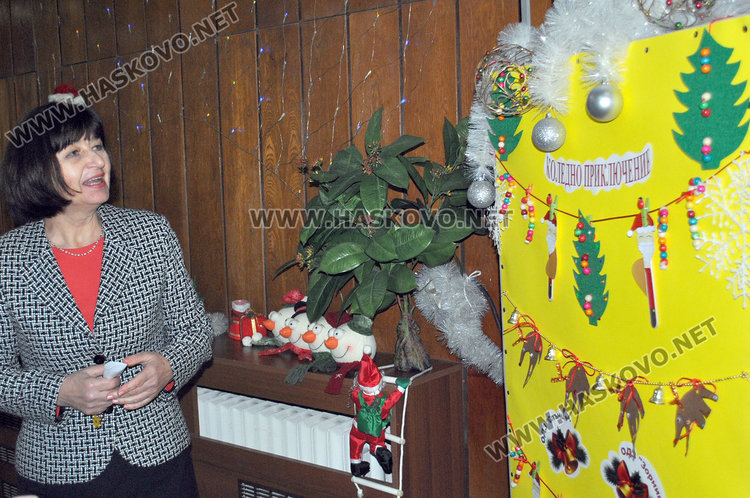 Показват Коледните обичаи в библиотеката, 200 нови читатели за 3 часа 