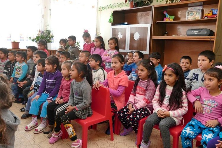 Децата от село Черна гора помогнаха за залавянето на Хитрана Мързелана