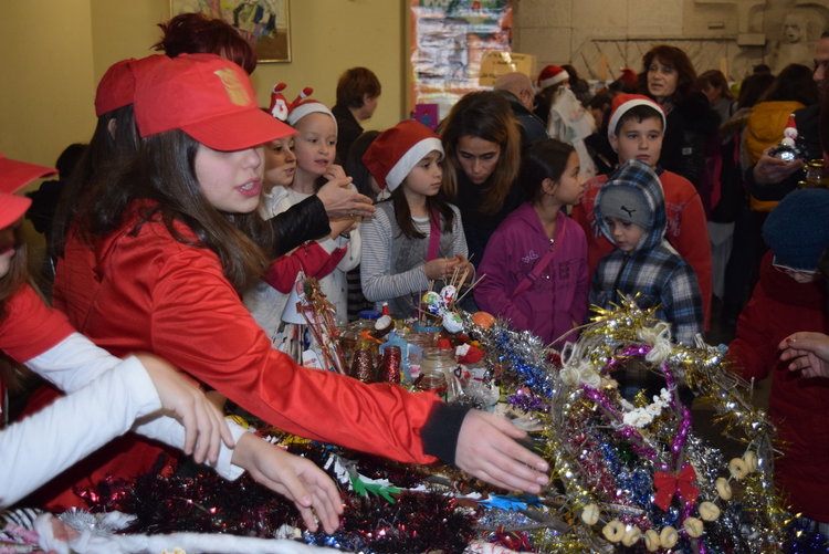 Кърджалийци отвориха сърцата си за малките Рая и Туана