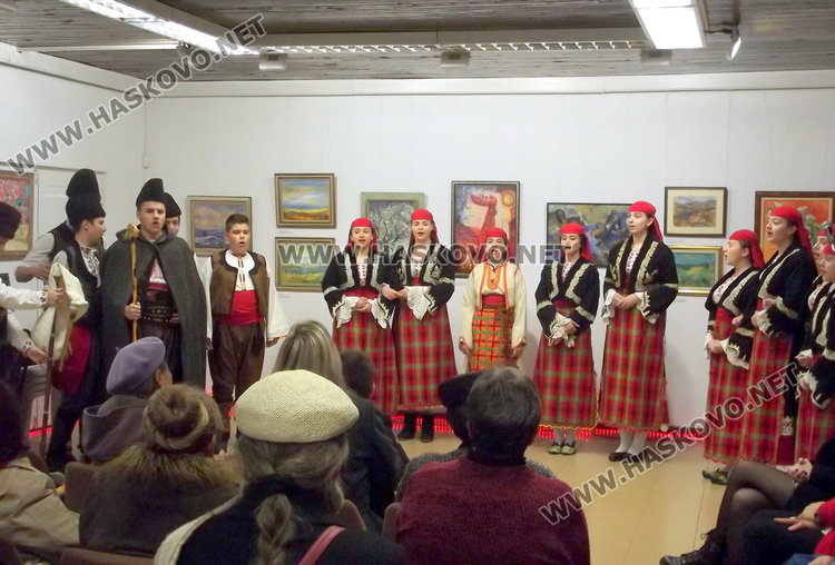 КДК Смолян открива Коледната изложба на 22 декември