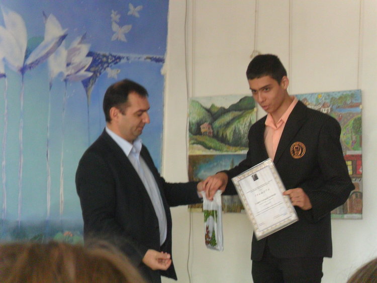 Златаровци: Не на дрогата!