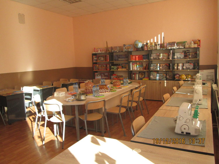 Бъдещи дизайнери ще се обучават в нов кабинет в "Кирил и Методий"