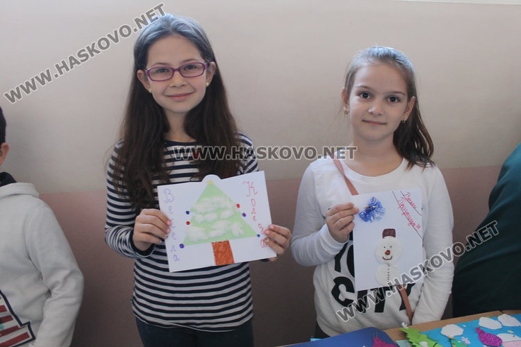 1 035 лв. набраха каравеловци в благотворителен базар за "Българската Коледа"