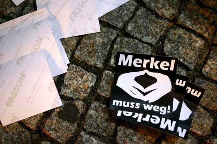 Протести срещу бежанците в Берлин